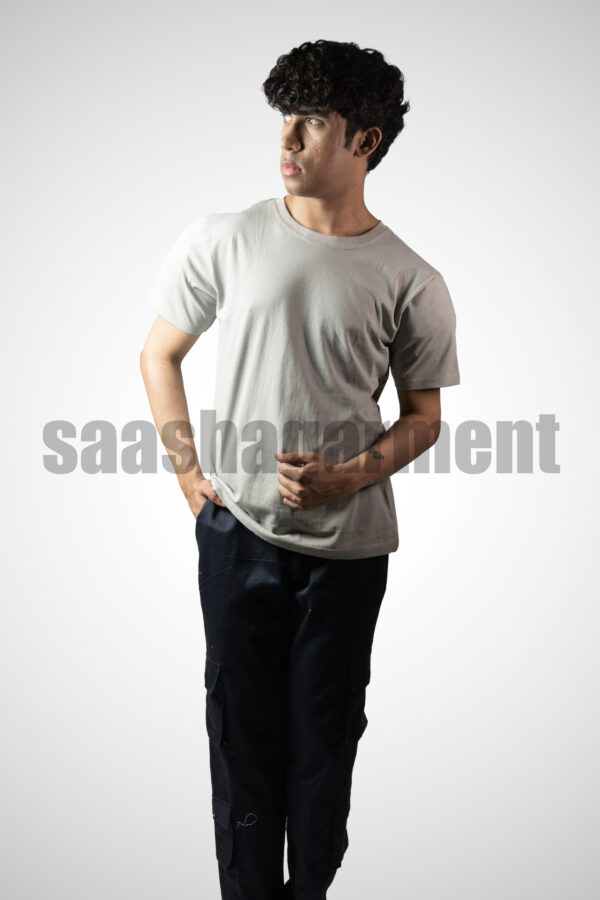 Grey Round Neck Classic Regular Half Sleeve T-Shirt for Men